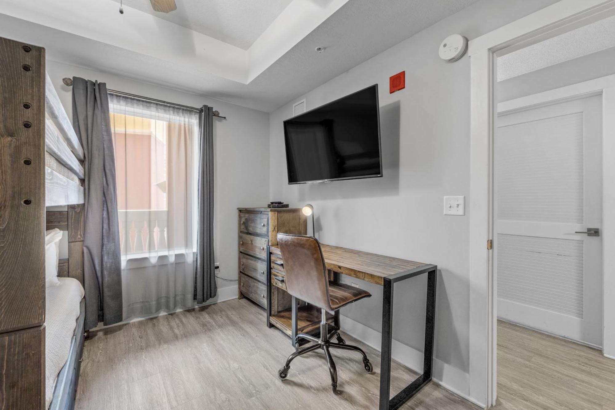 Calypso Tower 3 Apartment